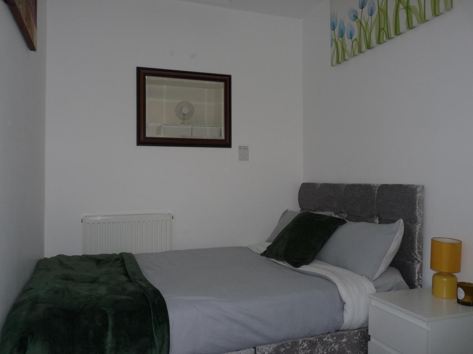Home Away Londen Buitenkant foto