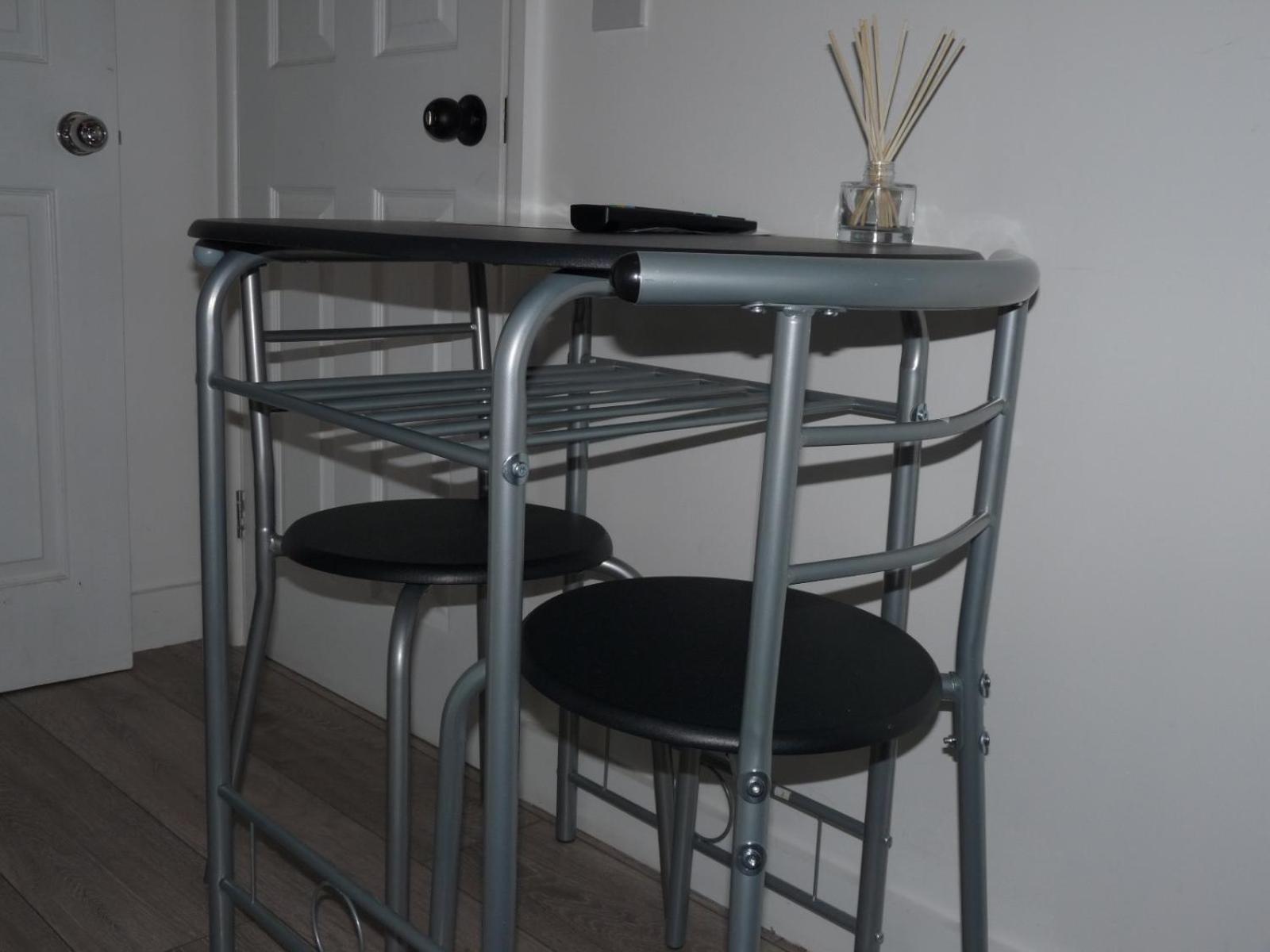 Home Away Londen Buitenkant foto
